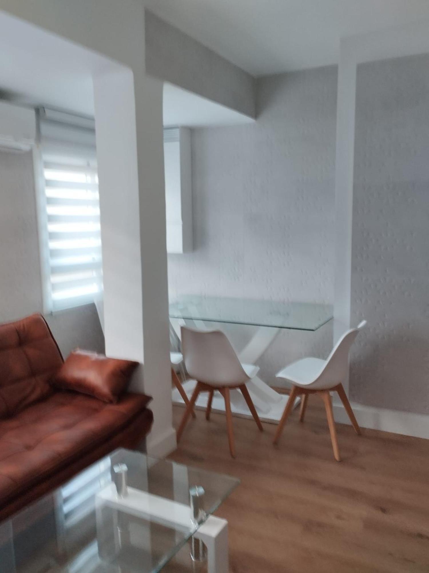 Apartamento Claudia กูลเญรา ภายนอก รูปภาพ