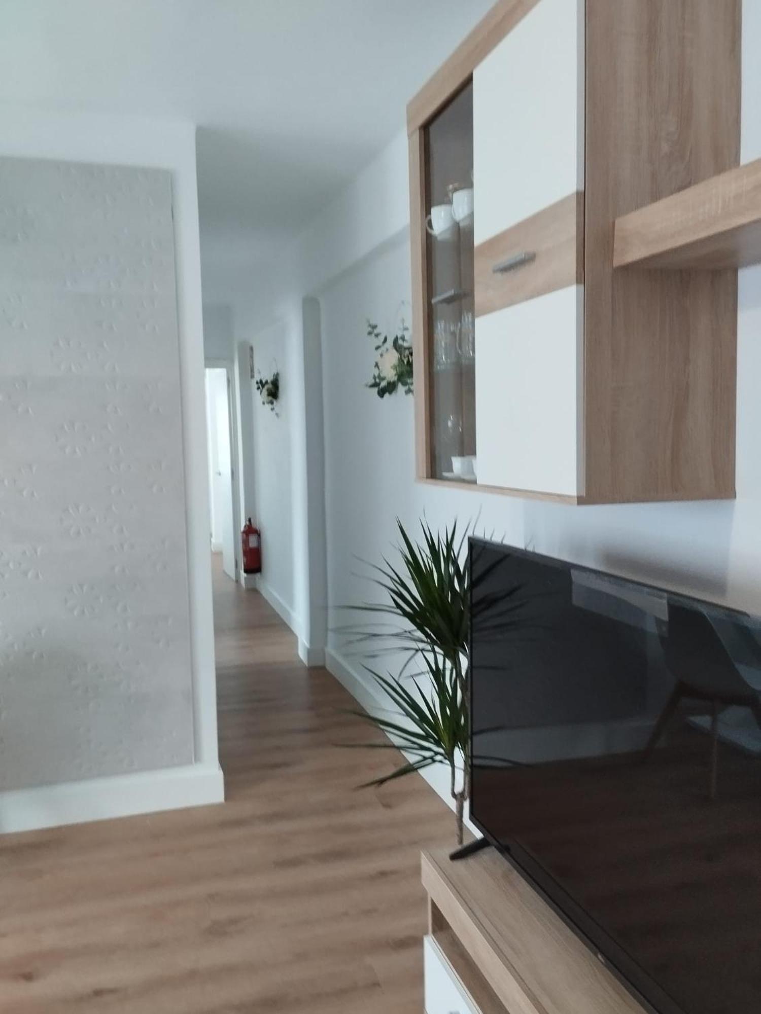 Apartamento Claudia กูลเญรา ภายนอก รูปภาพ