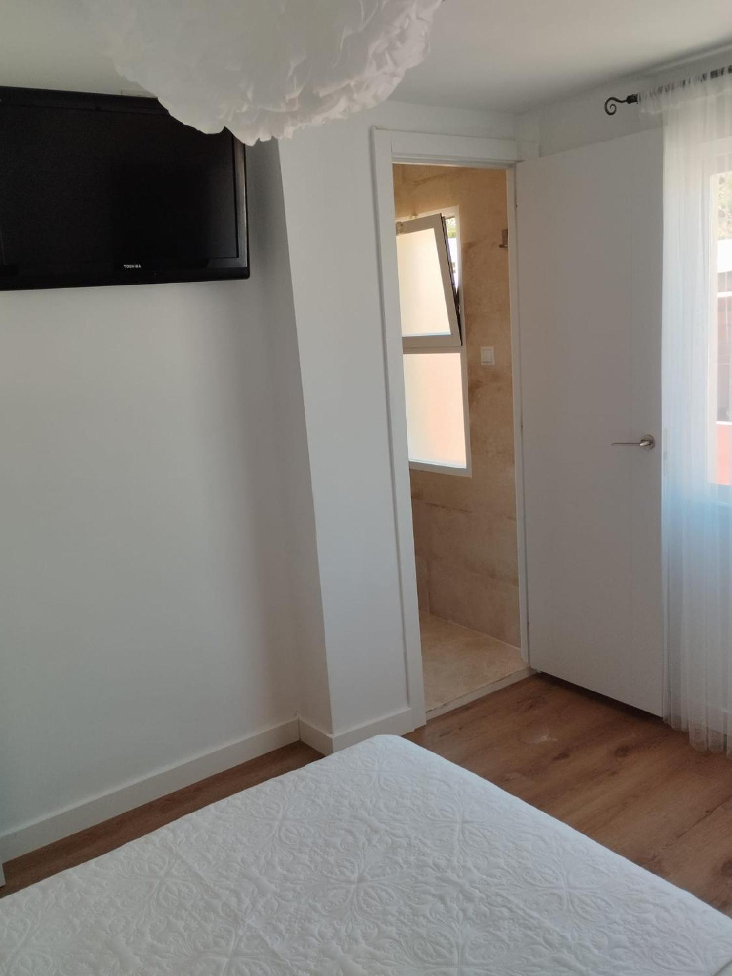 Apartamento Claudia กูลเญรา ภายนอก รูปภาพ